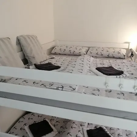 Fewo Kliff Watt Nr4 Terasse Erdgeschoss 800mtr Zum In Seitenstrasse Apartment